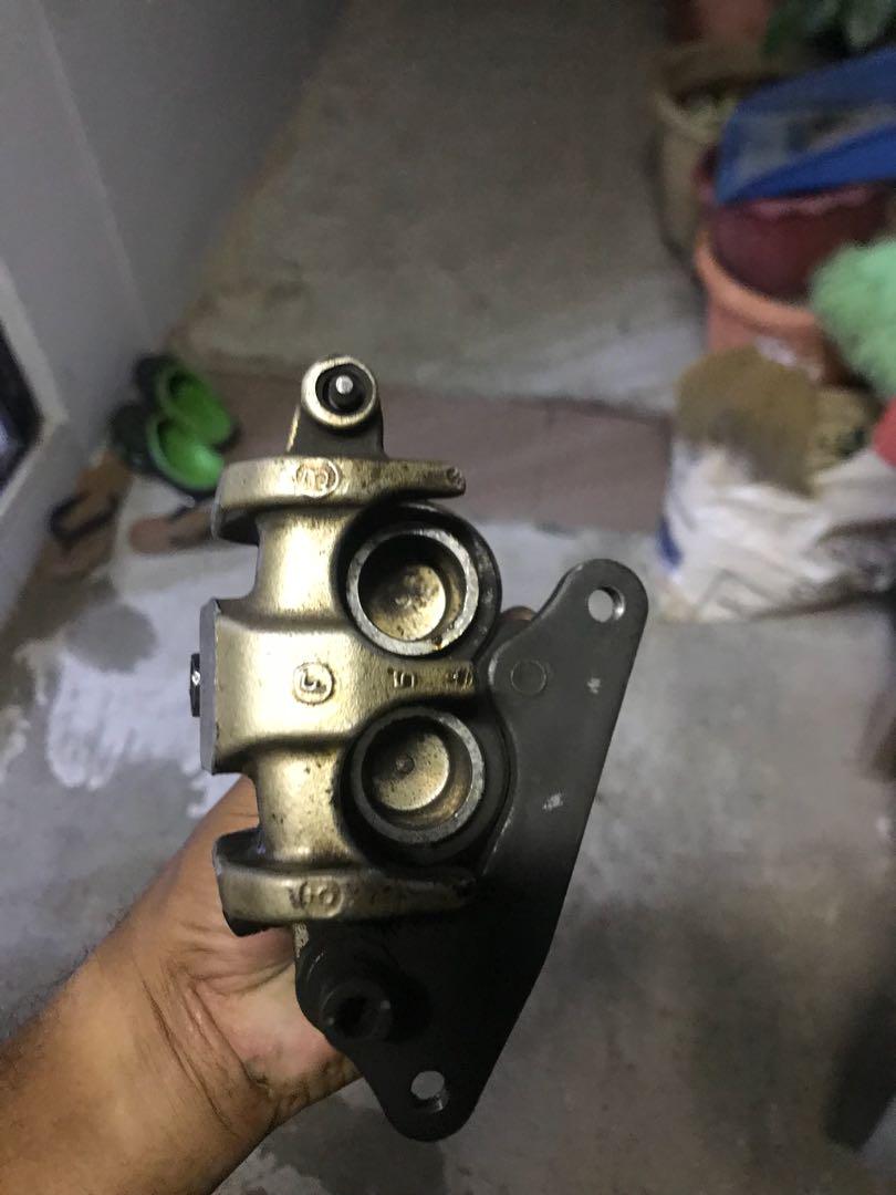 HONDA WAVE S FRONT BRAKE CALIPER, Motorcycles, Motorcycle Accessories