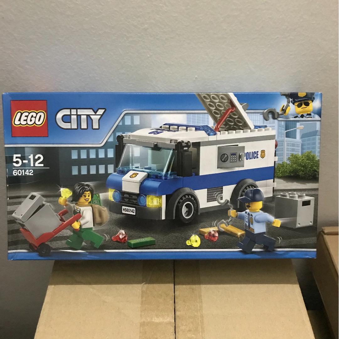 lego city money transporter 60142