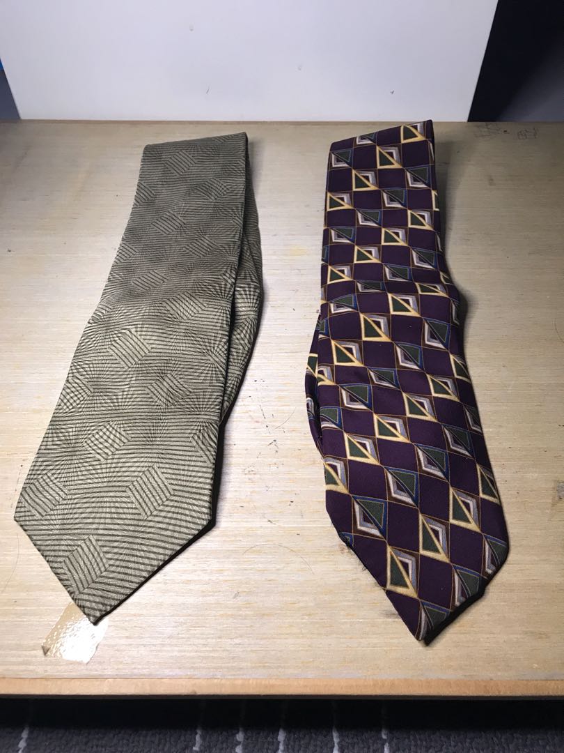 Lot of 2 1980s vintage Bill Blass 100% silk ties, Men's ...
