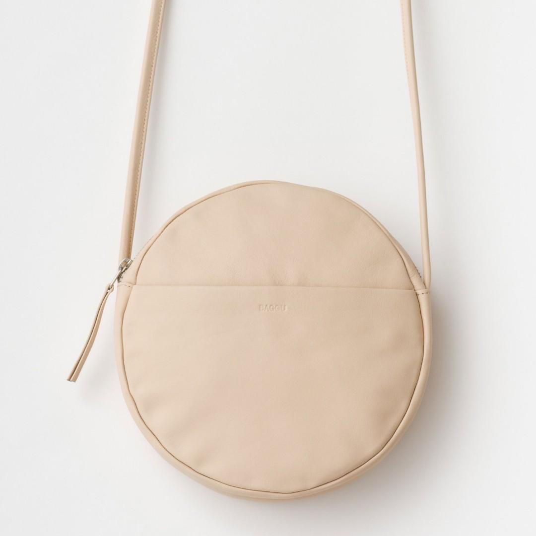 Baggu store circle purse