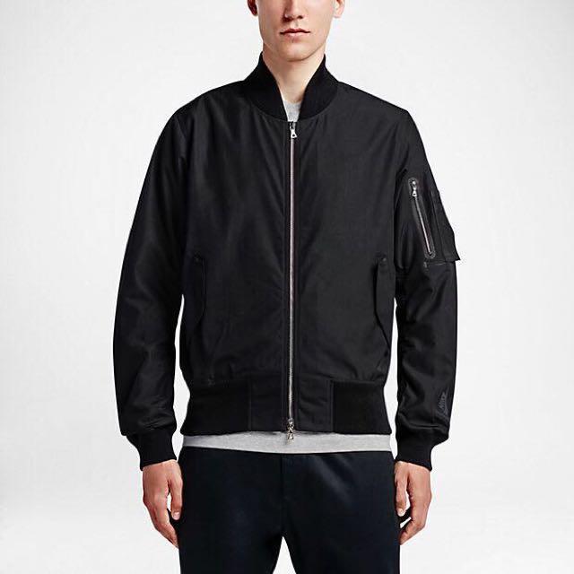 Nikelab essentials bomber on sale
