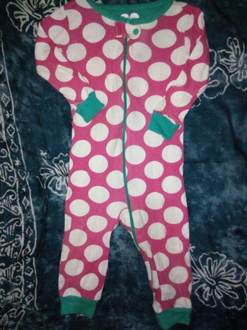 Overall, frogsuit, romper (Category: Babies & Kids Fashion) located in Marikina City. Submitted by muningning (Listing ID 188131424, Image 1). Description: PRELOVED NO FLAWS FITS UP TO 18MOS IF PETITE.