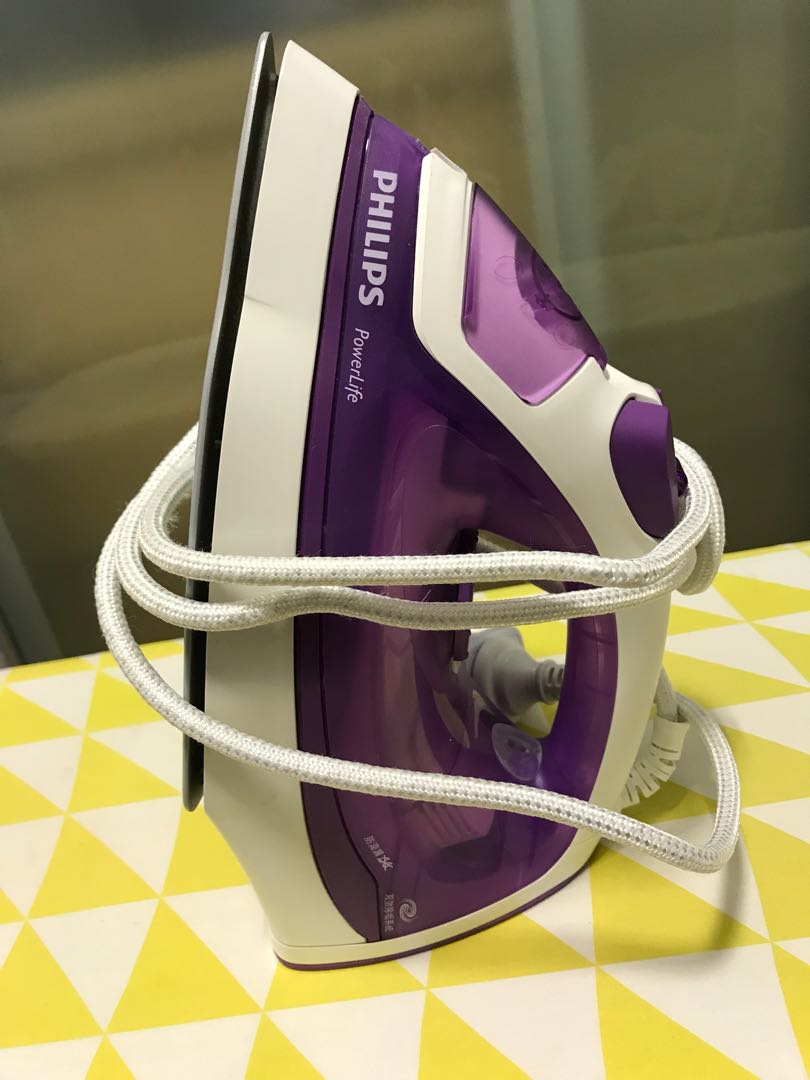 Philips Steam Iron + board, Furniture & Home Living, Cleaning