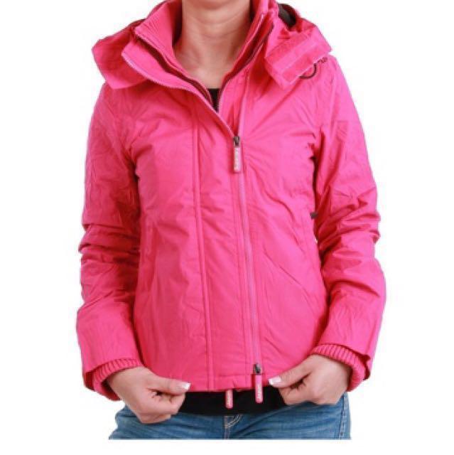 pink windcheater