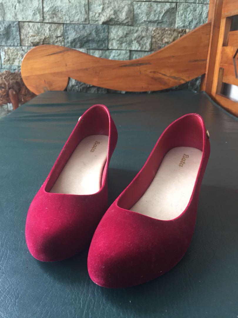 Bata cheap jelly shoes