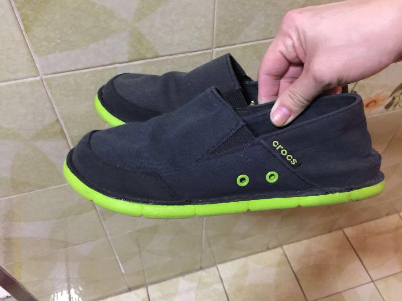 crocs j 2