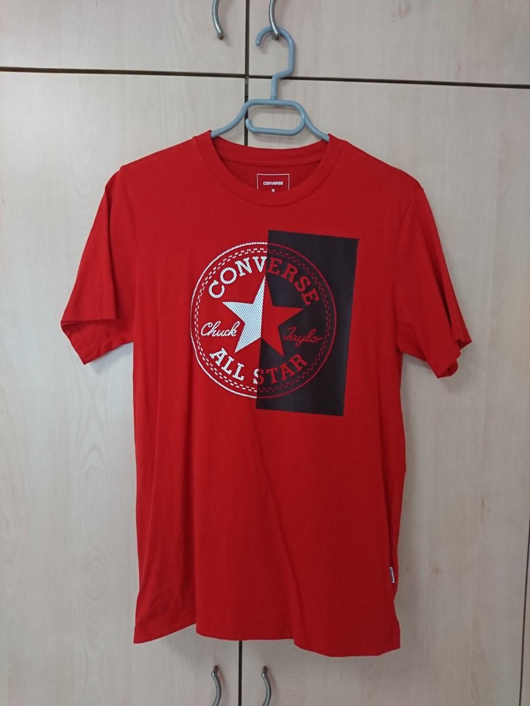 red converse t shirt