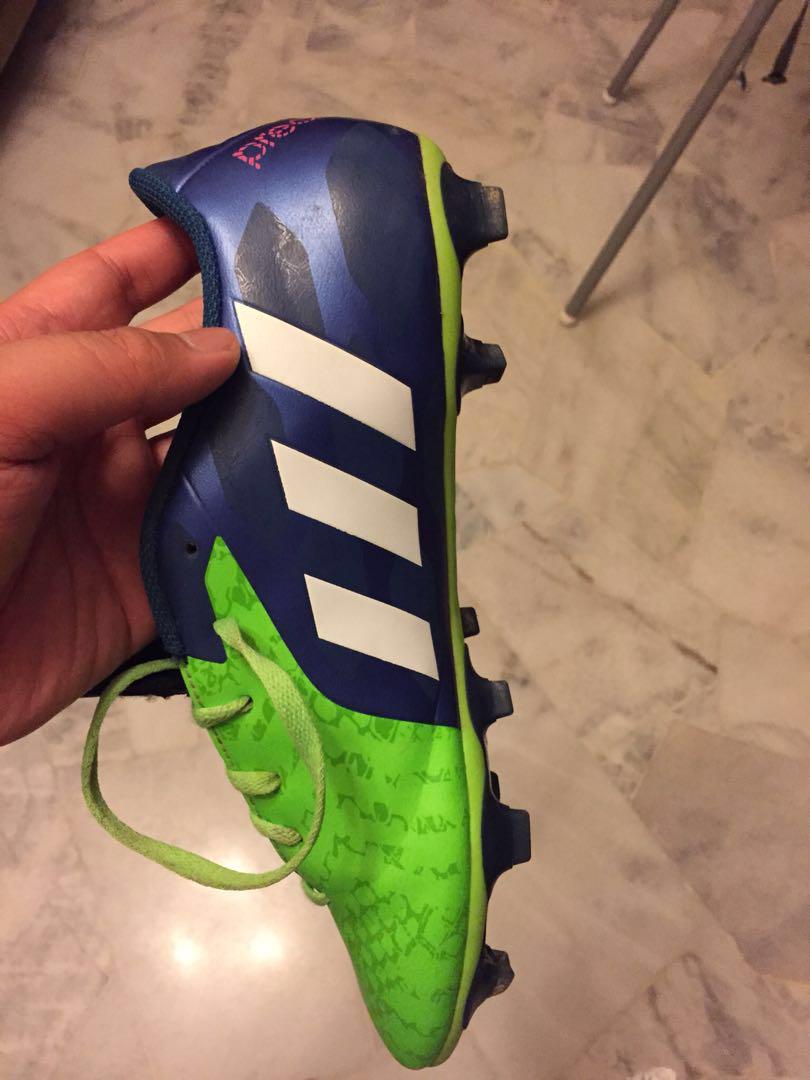698001 adidas store