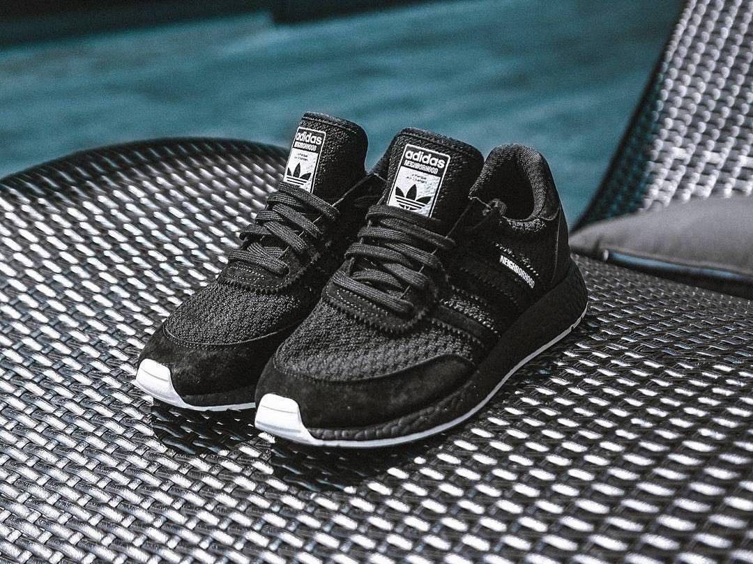 Adidas iniki on sale size 6.5