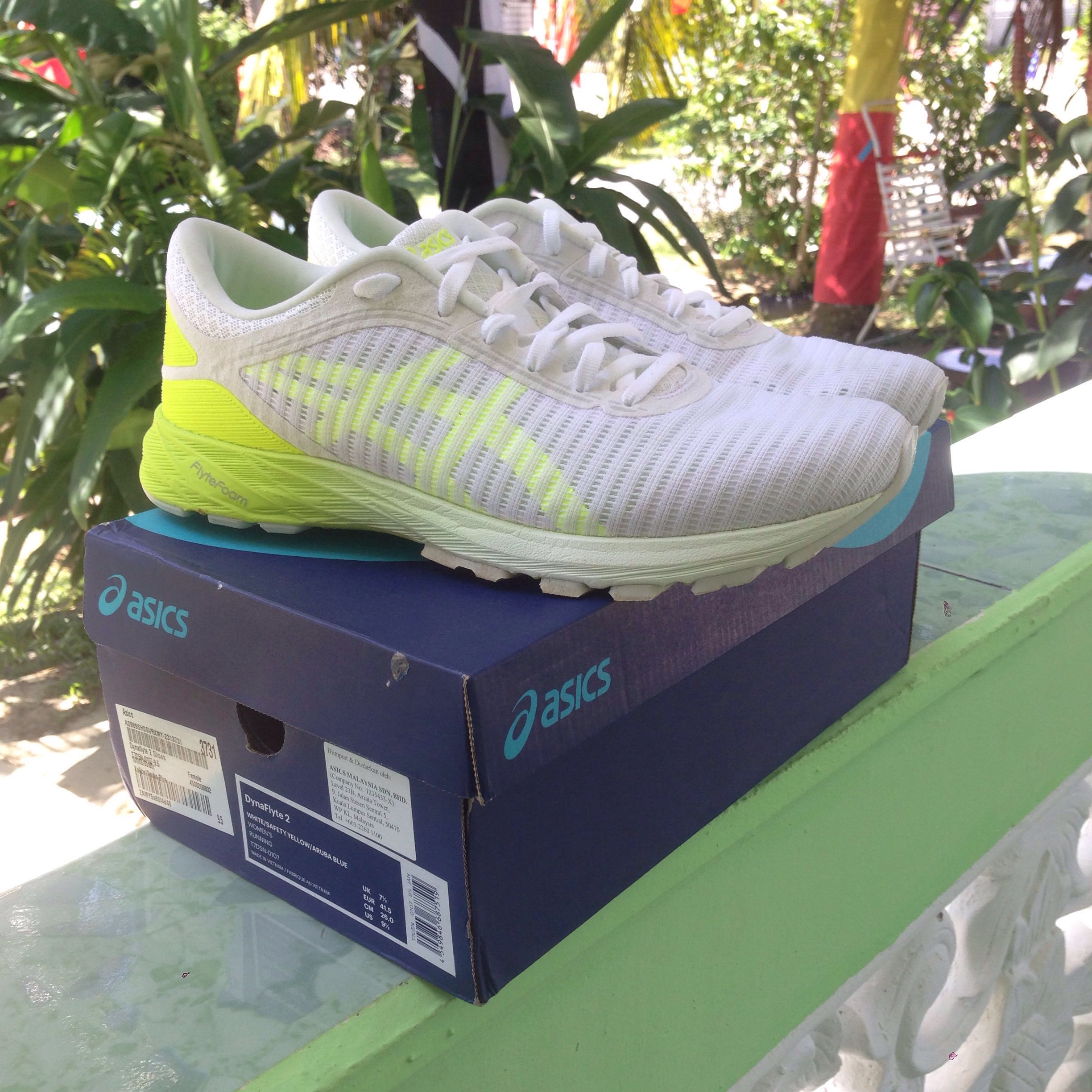 Asics DynaFlyte 2 Women Men s Fashion Activewear on Carousell