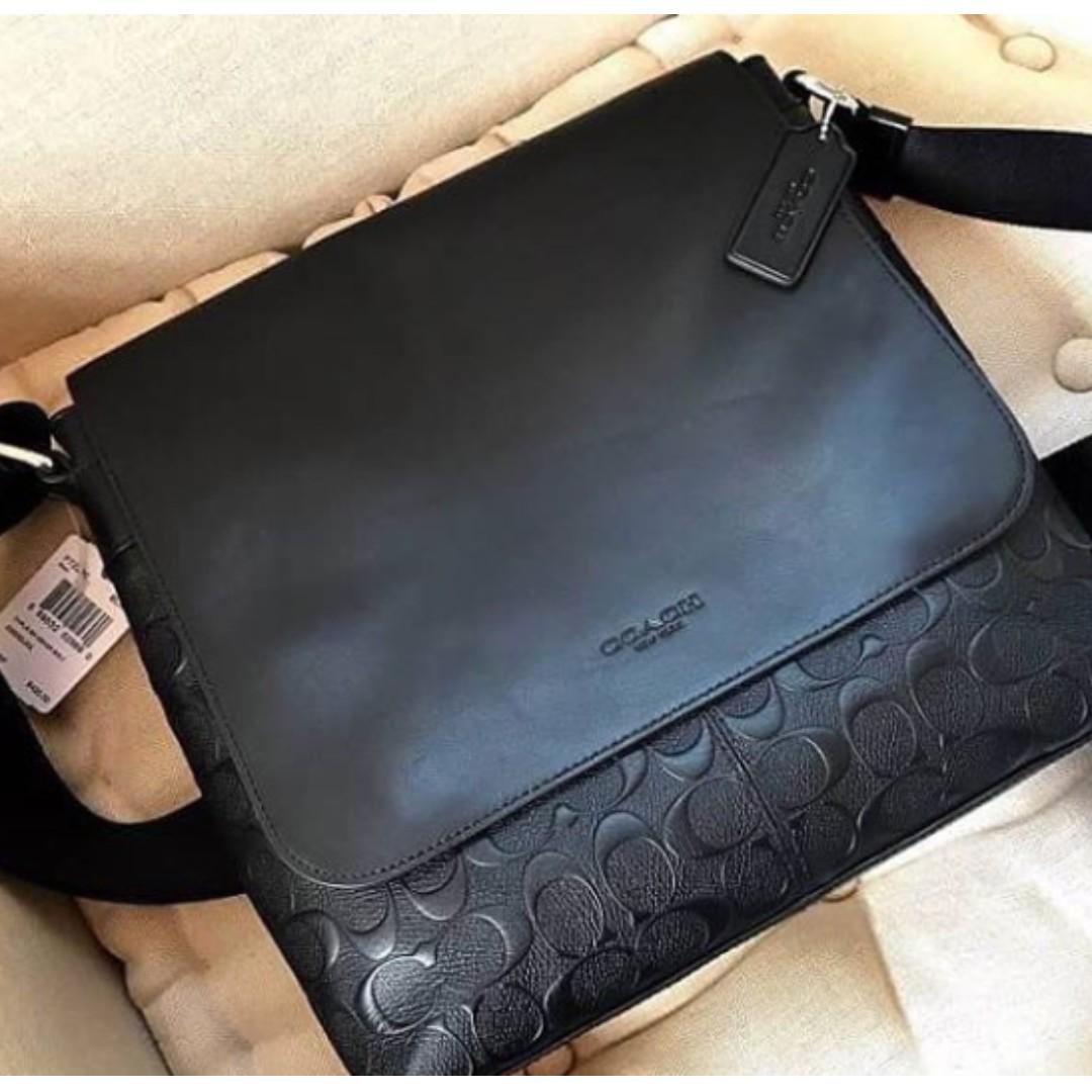 Charles small messenger outlet in signature leather