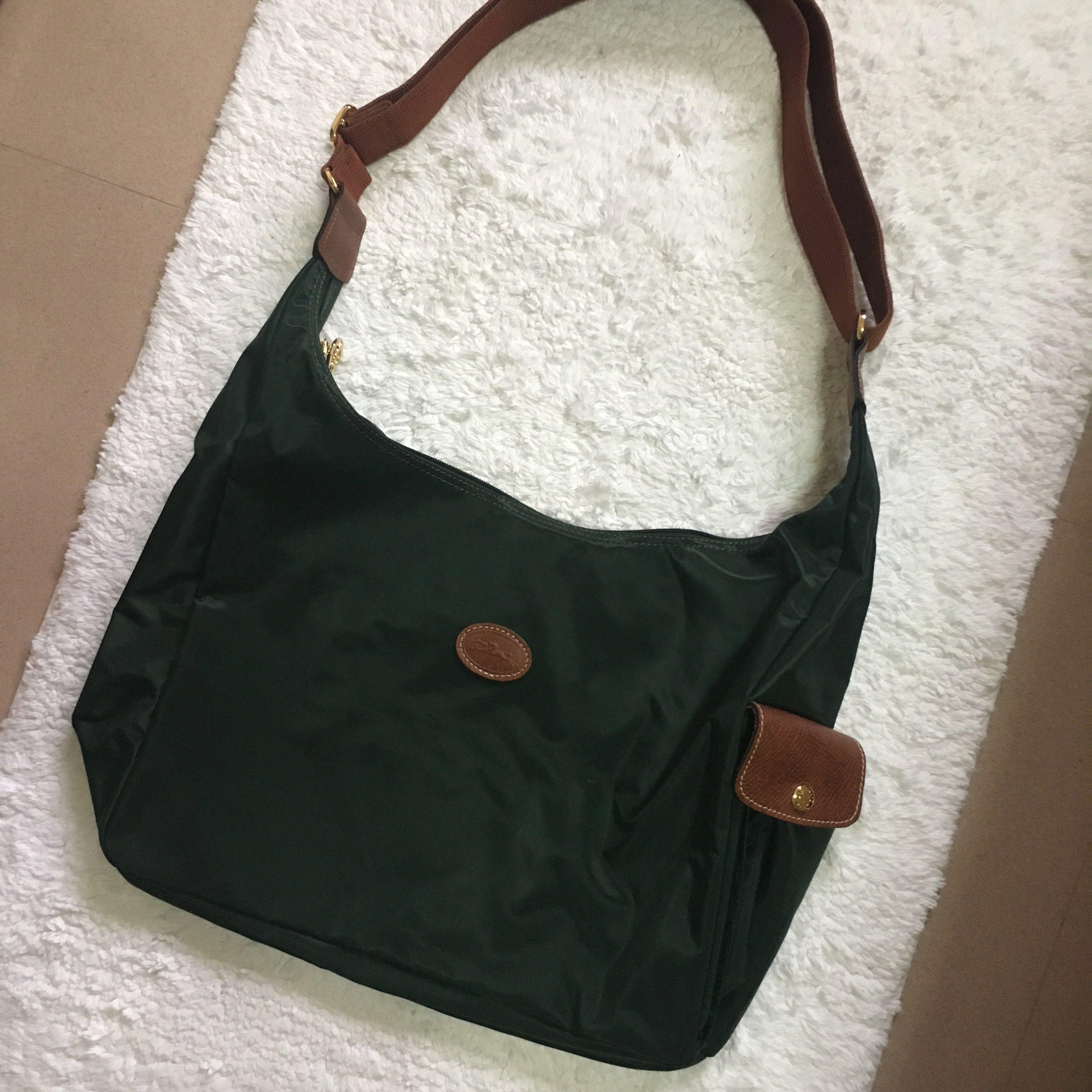 Authentic Longchamp Le Pliage Nylon Hobo Crossbody in Forest Green