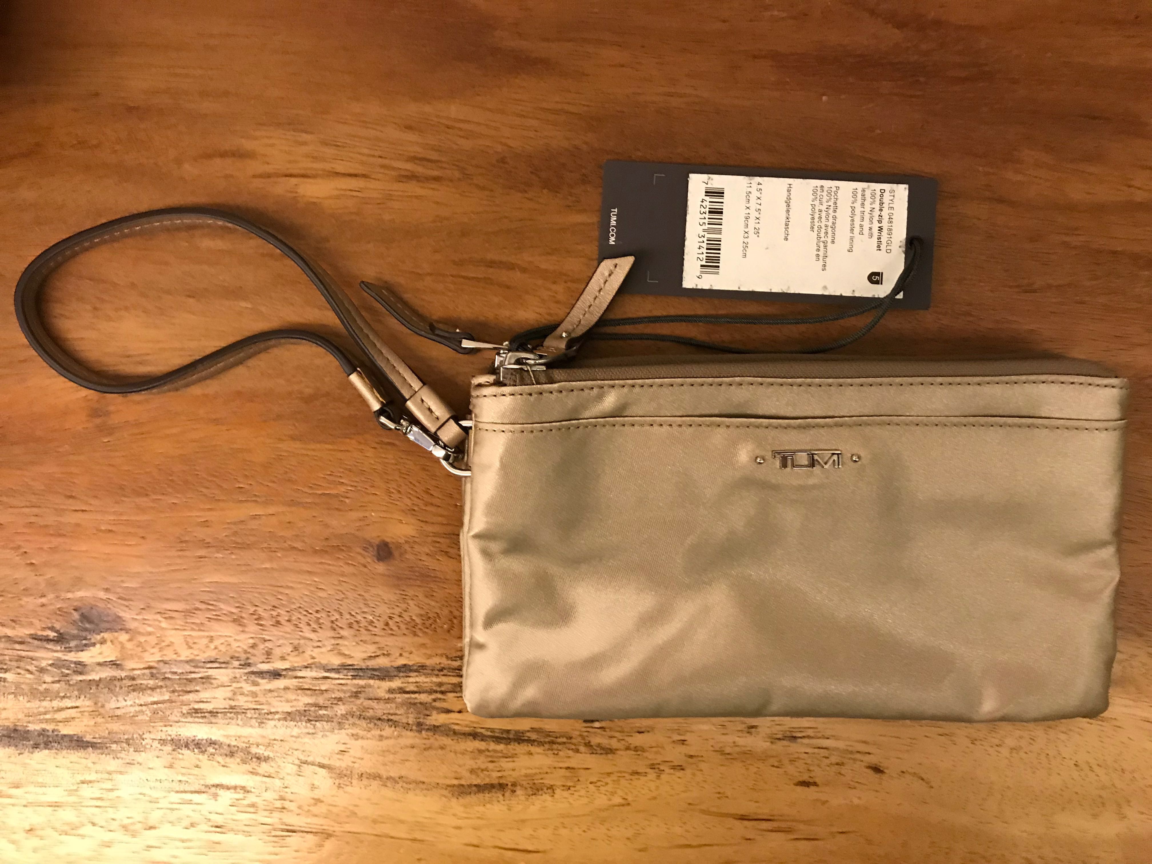 Tumi double 2025 zip wristlet