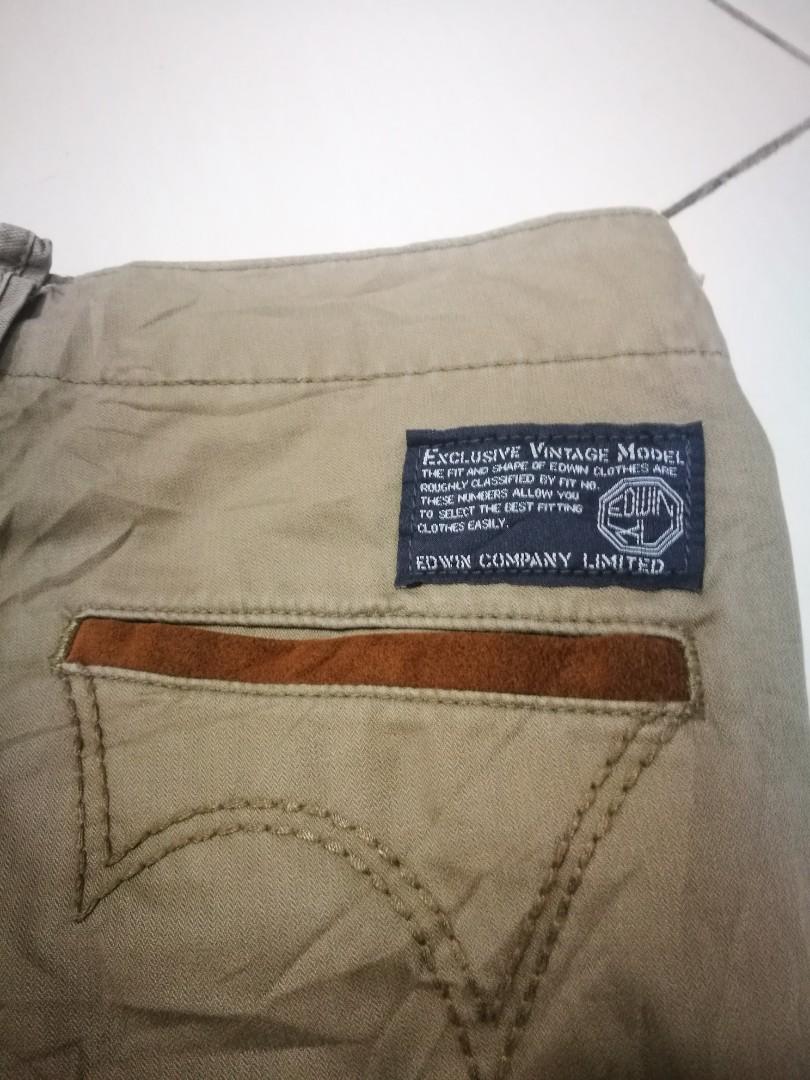Edwin (Category: Jeans) located in Kapar. Submitted by happystorm.3e14bd (Listing ID 188238886, Image 3). Description: Saiz 33 Labuh 39 Vintage edition Coondition padu.