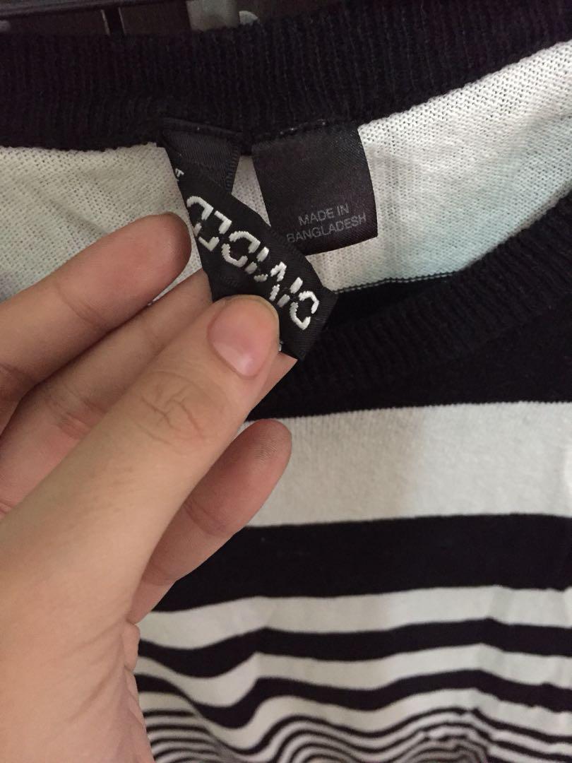 H&M stripes dress (m-l) (Category: Dresses) located in Quezon City. Submitted by kellysht (Listing ID 188250772, Image 2). Description: .