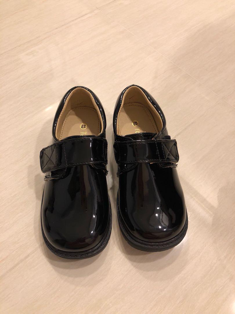 boys size 1 dress shoes