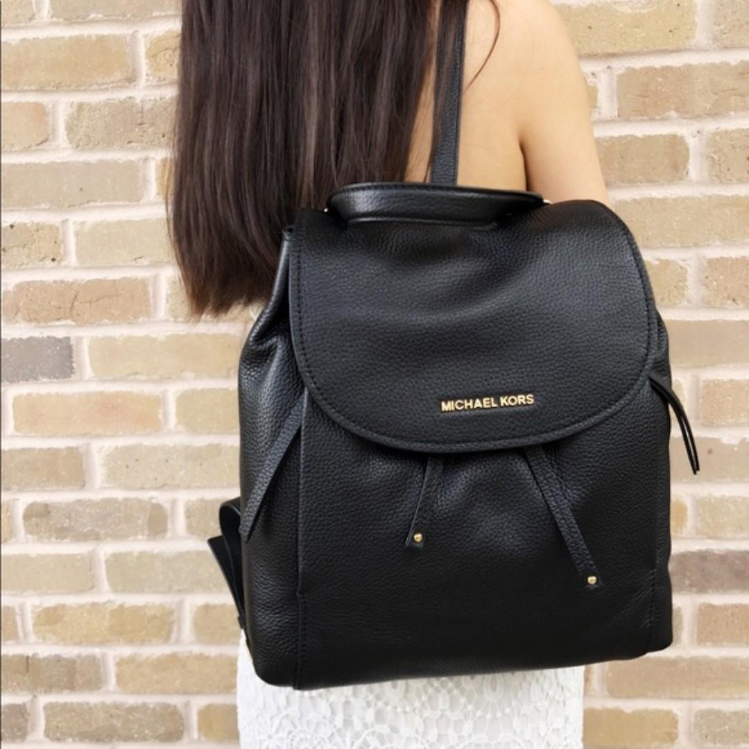 michael kors riley medium backpack