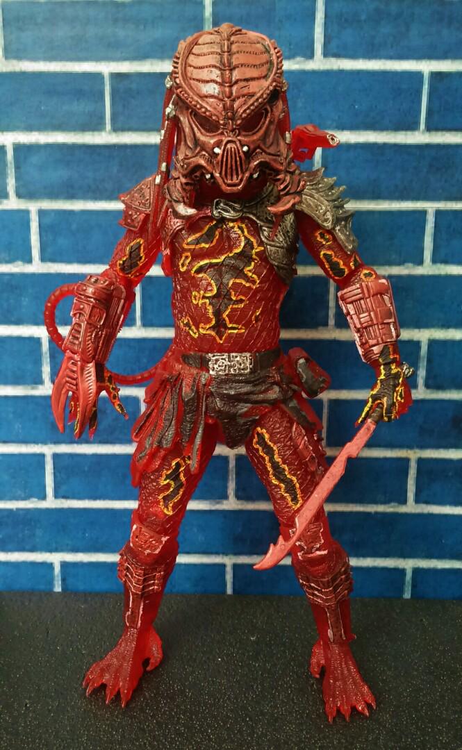 Lava predator top