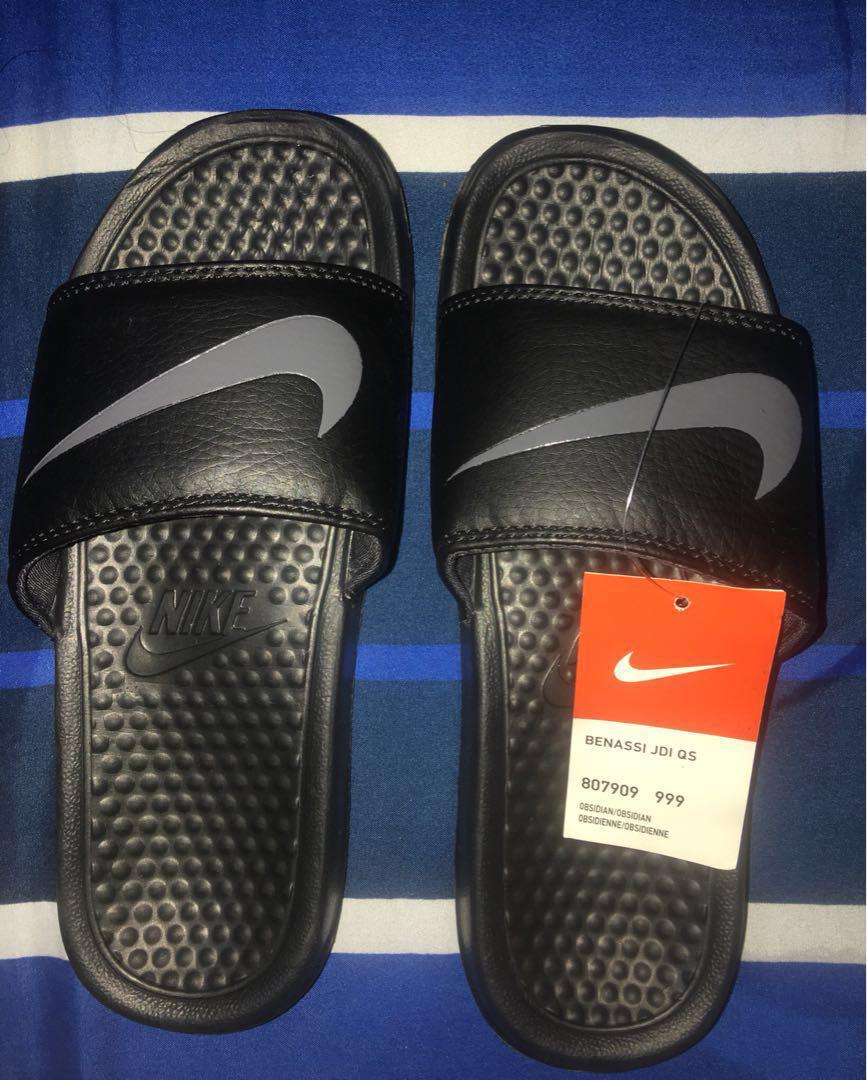 nike slippers for women original