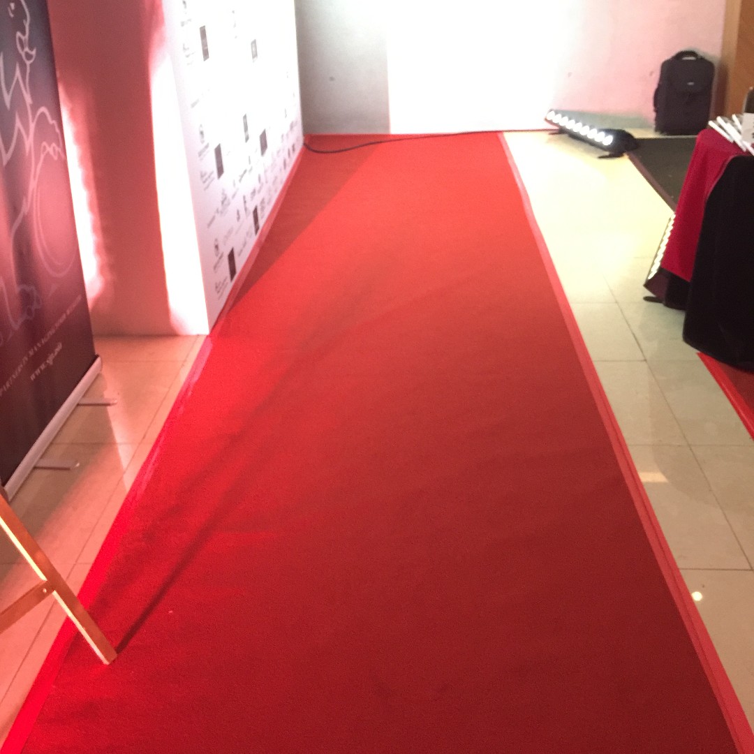 Red Carpet Purchase Rental Cheap And Good Suitable For Events Weddings Or Roadshow Everything Else On Carousell