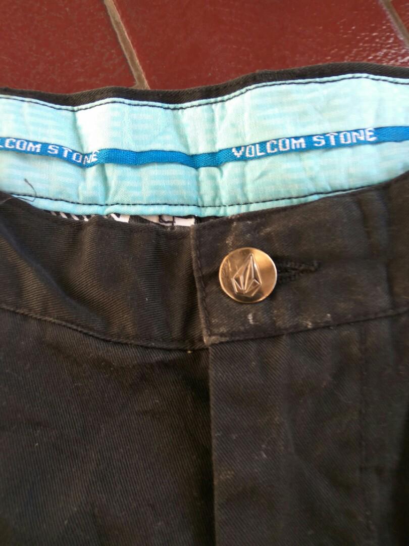 Celana Pendek / short Pants VOLCOM 