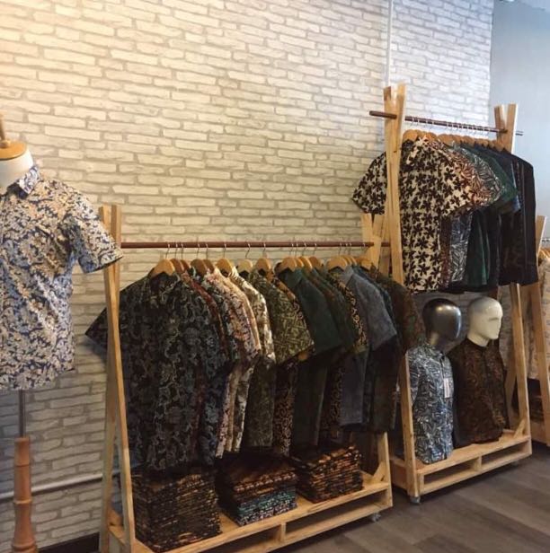 Tempat Sangkut Baju Home Furniture Others On Carou Tempat Sangkut Baju Home Furniture
