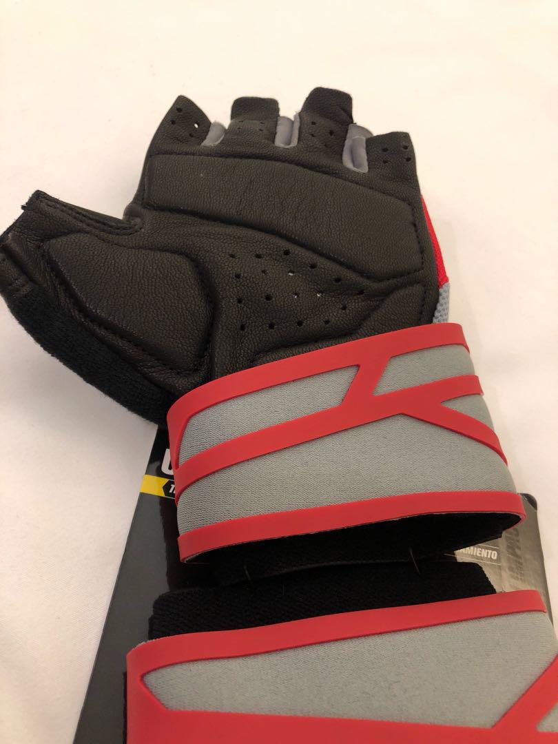 Under Armour Resistor Training Gloves Sports Equipment Exercise