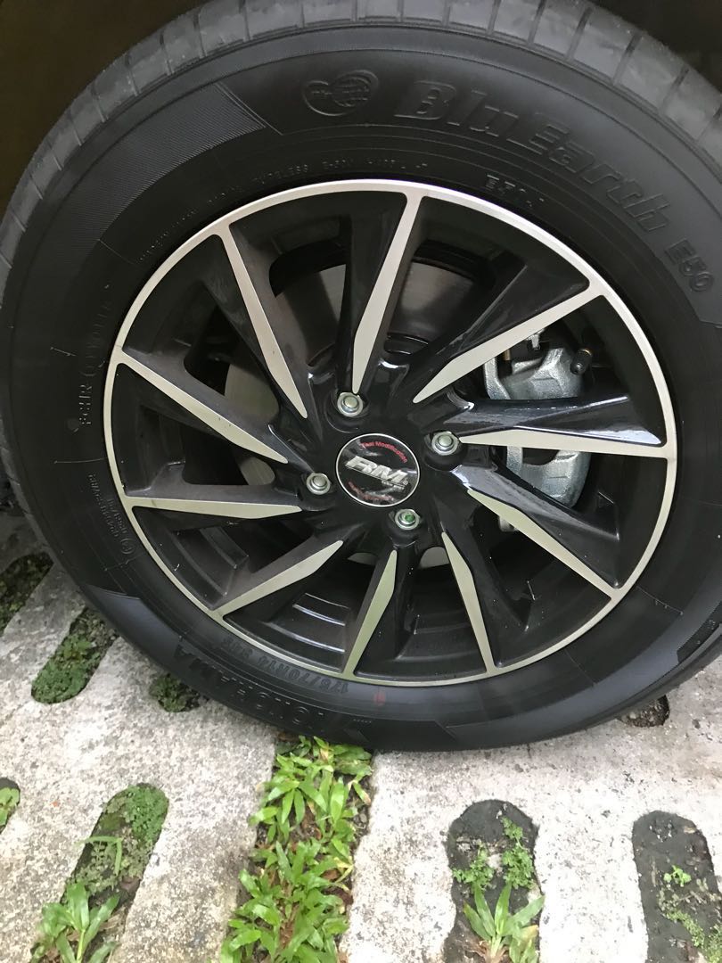 14 Yokohama Blue Earth E50j Tyres With Rim Set For Sale Car