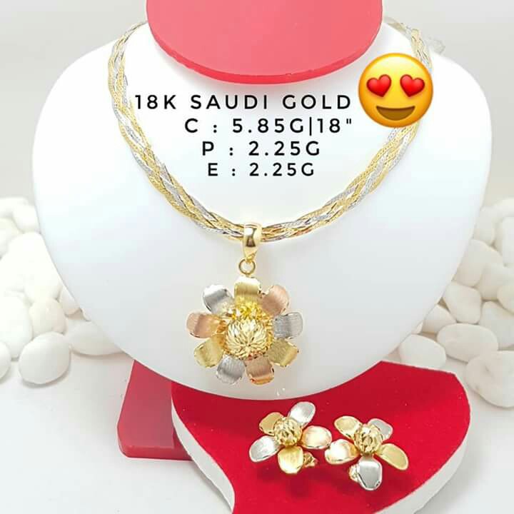 18k Saudi Gold Necklace Earring Set Women S Fashion Jewelry Rings On Carousell