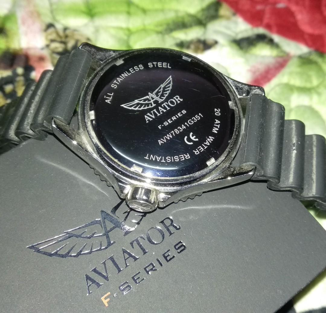 Aviator avw78341g351 sales