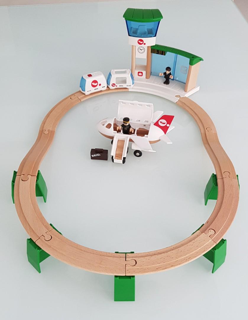 Brio monorail airport set argos clearance