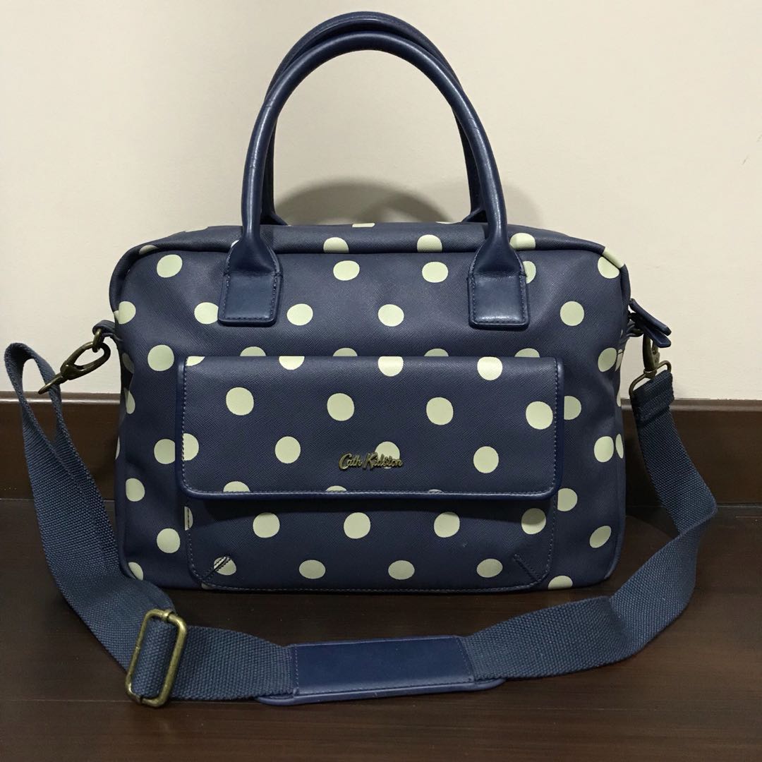 button spot carry all nappy bag