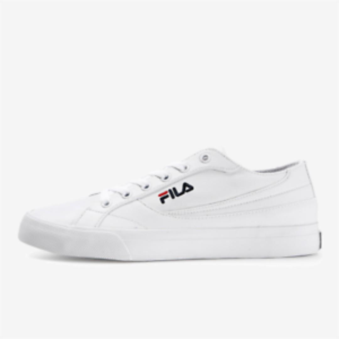 pink fila sneakers disruptor