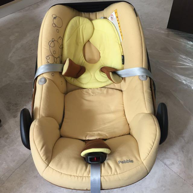 Maxi Cosi Pebble Infant Car Seat With Isofix 2 In 1 Familyfix Base Preloved Accessories On Carou - Maxi Cosi Pebble Car Seat And Isofix Base Maxi Cosi Pebble Infant Car Seat With Isofix 2 In 1 Familyfix Base Preloved Accessories On Carou - Maxi Cosi Pebble Car Seat And Isofix Base