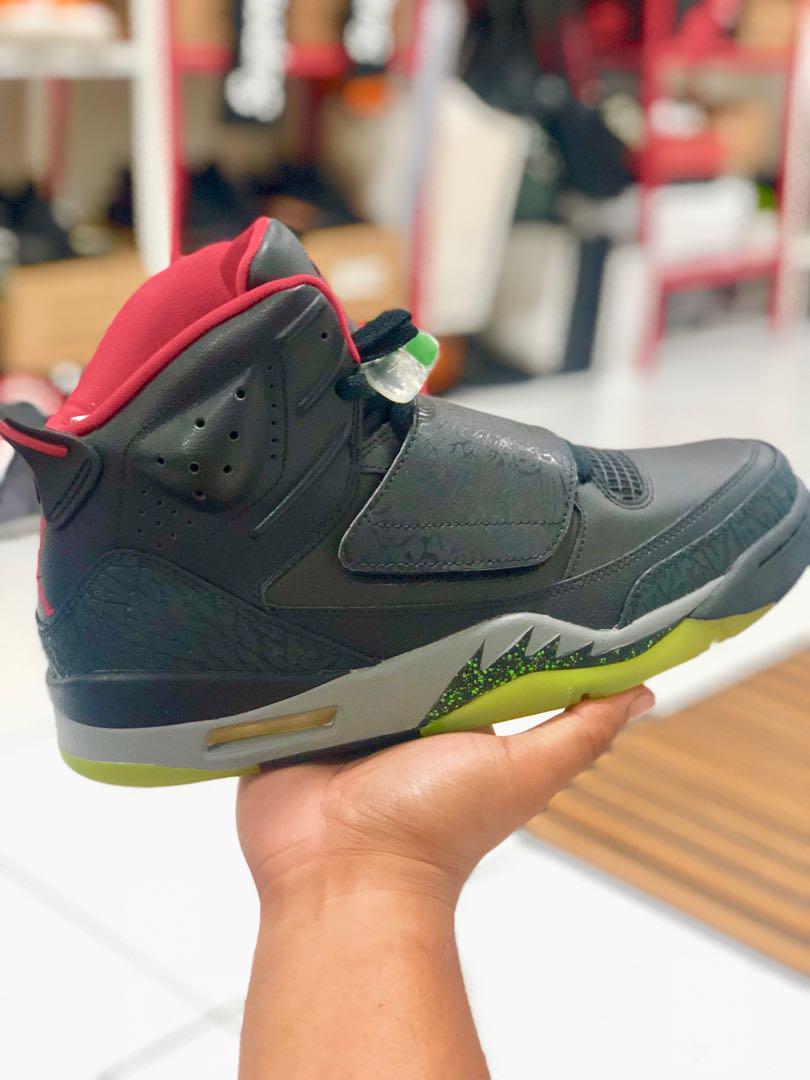 Son of 2024 mars yeezy