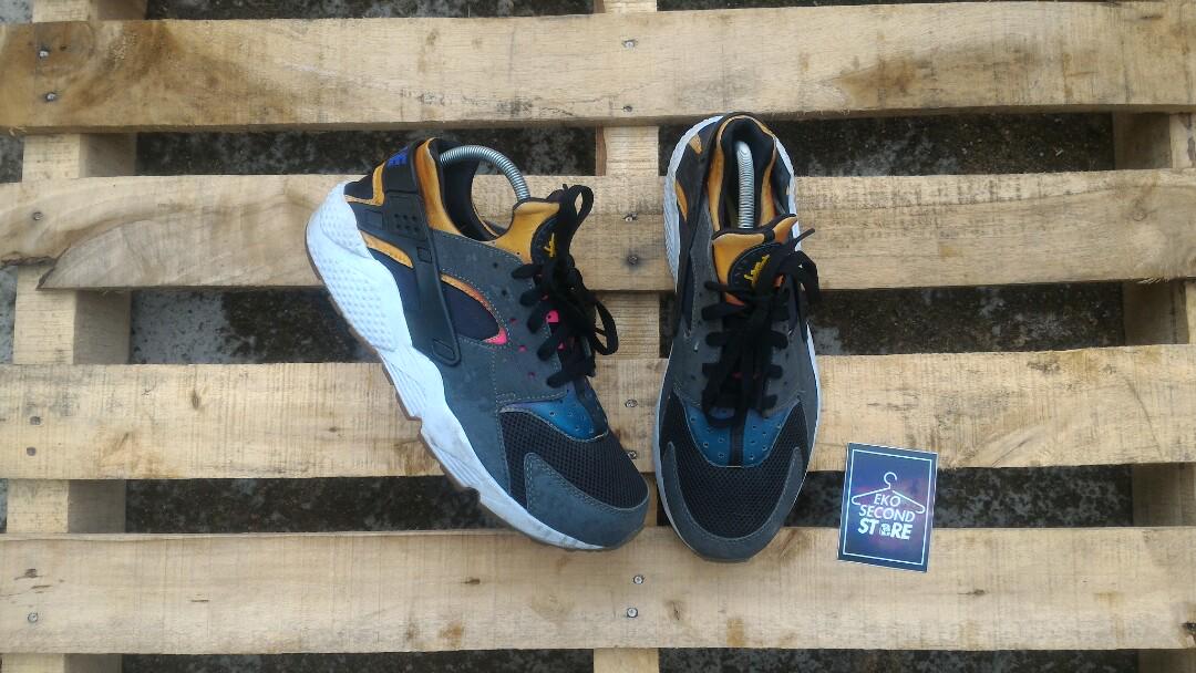 nike huarache multicolor