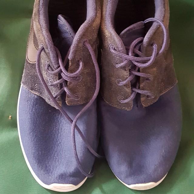 nike roshe suede womens