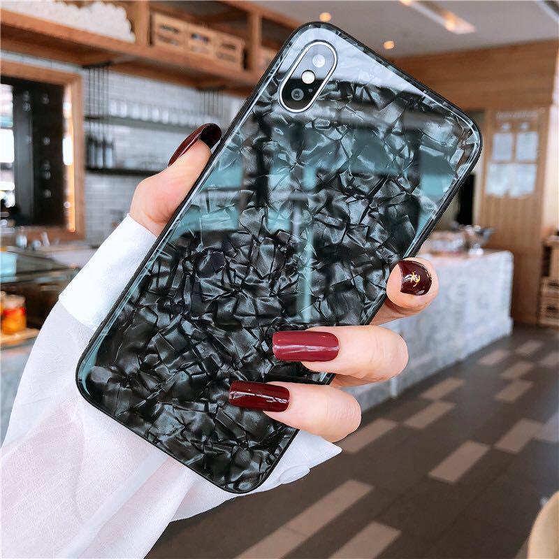 Shell iPhone 7 plus Case (Category: Cases & Covers) located in Petaling Jaya. Submitted by ynaej (Listing ID 188333481, Image 1). Description: Brand new! Available in black (pic 1) and multi (pic 2) For iPhone 7 Plus Material - High Quality Soft TPU.