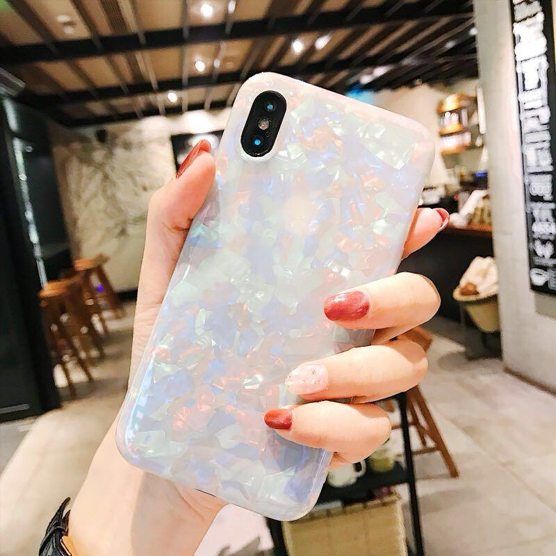 Shell iPhone 7 plus Case (Category: Cases & Covers) located in Petaling Jaya. Submitted by ynaej (Listing ID 188333481, Image 2). Description: Brand new! Available in black (pic 1) and multi (pic 2) For iPhone 7 Plus Material - High Quality Soft TPU.