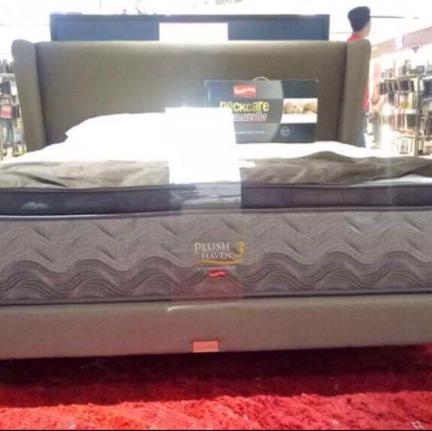 Slumberland Ritz Comfort Series Plush Haven 3 Furniture Beds