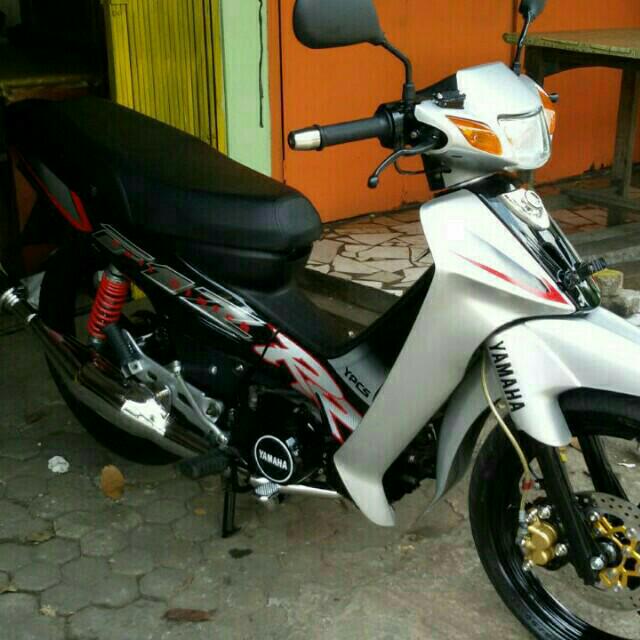 Yamaha F1zr Full Clutch 2002 Hitam Full Ori Motor Di Carousell