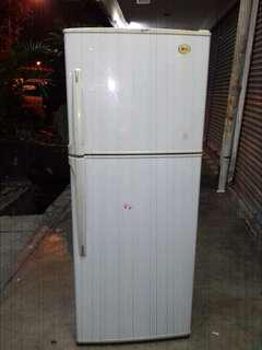 LG Peti Sejuk 2 Pintu