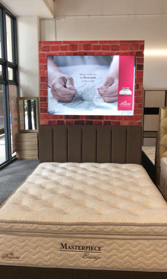 Aristocrat By Dreamland Furniture Beds Mattresses On Carousell