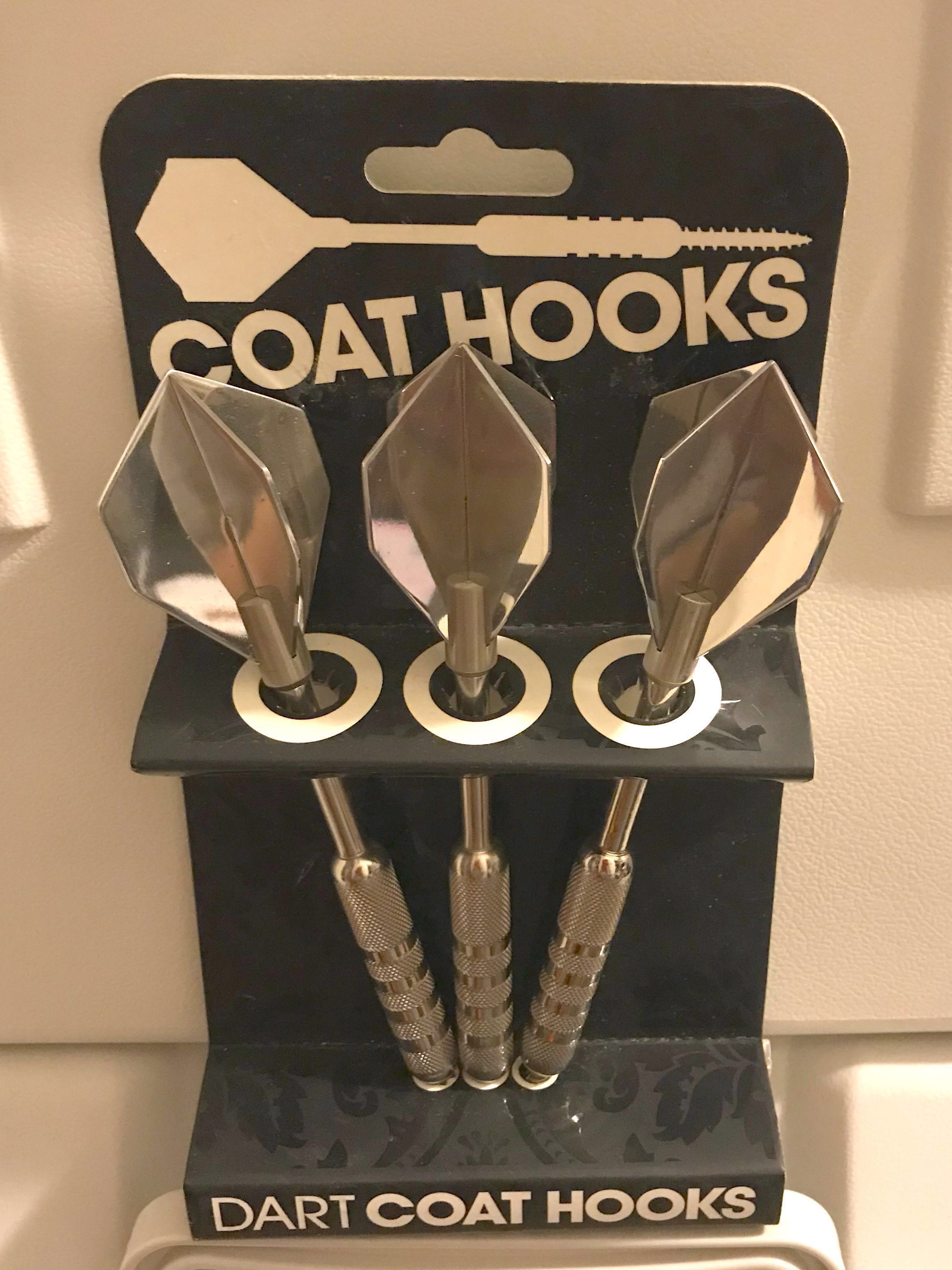 Dart Coat Hooks, 傢俬＆家居, 其他, 掛鉤和衣架 Carousell