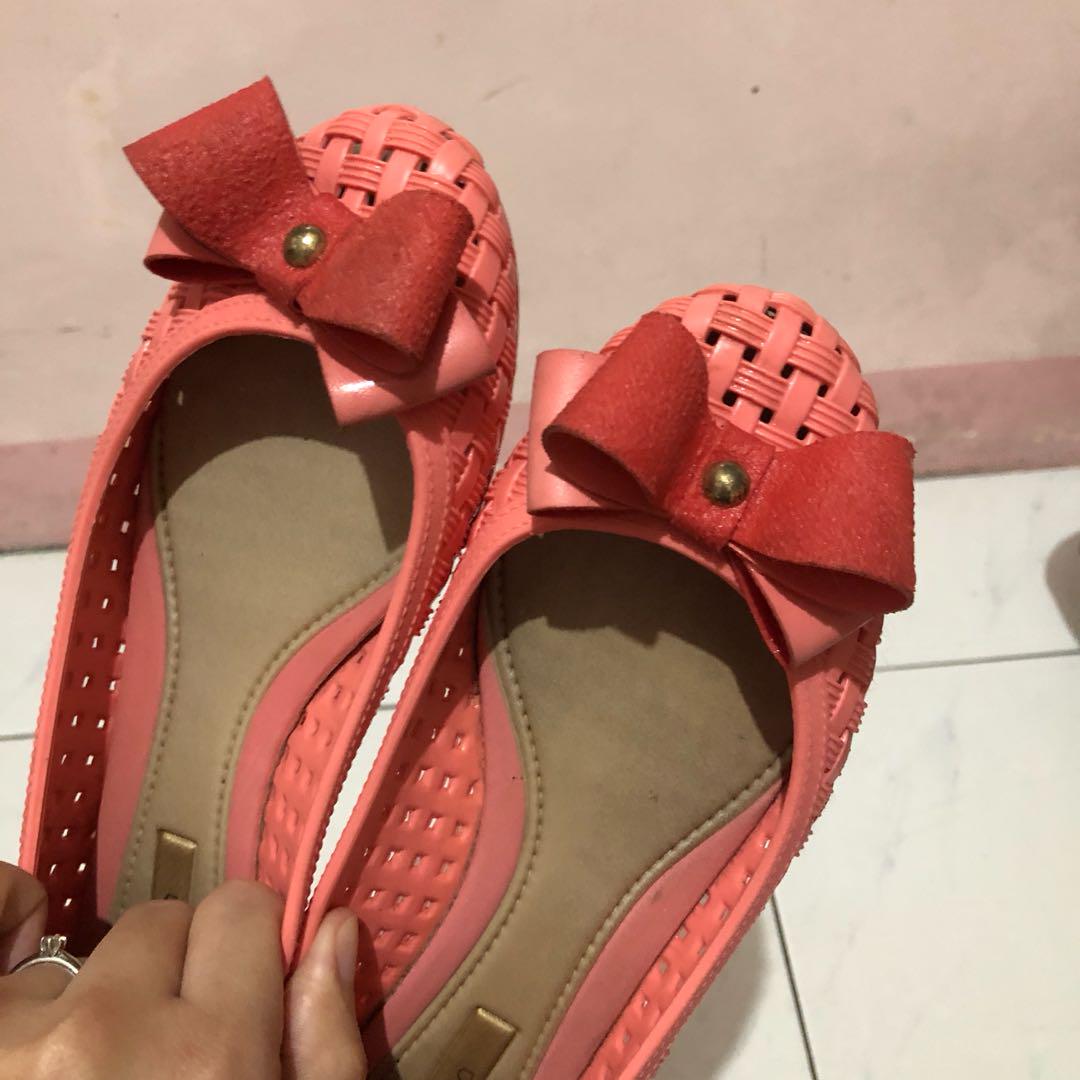 grendha jelly sandals