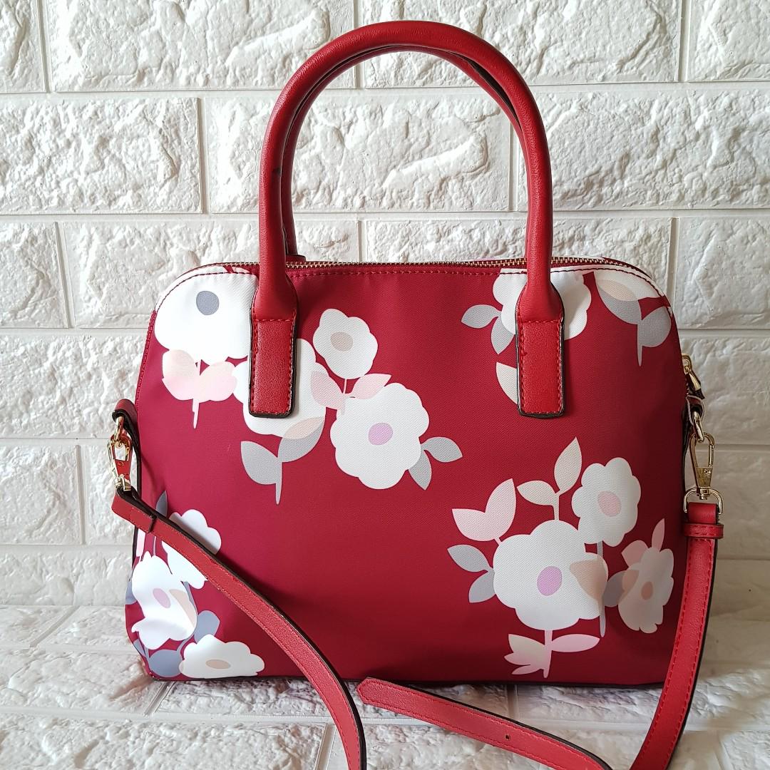 Kate spade lyla dome bag deals