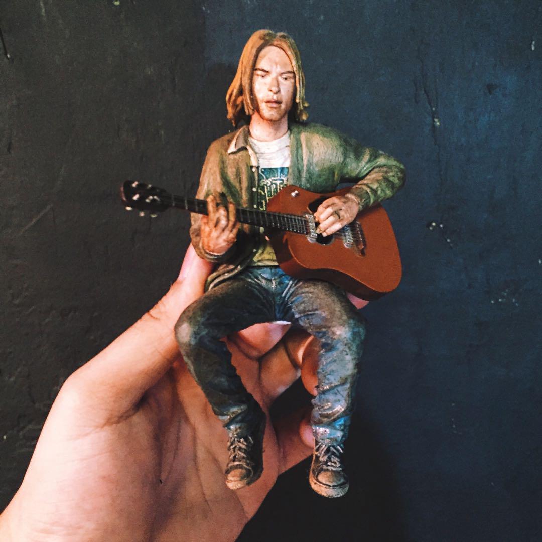 kurt cobain neca figure