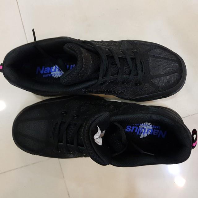 nautilus safety toe shoes