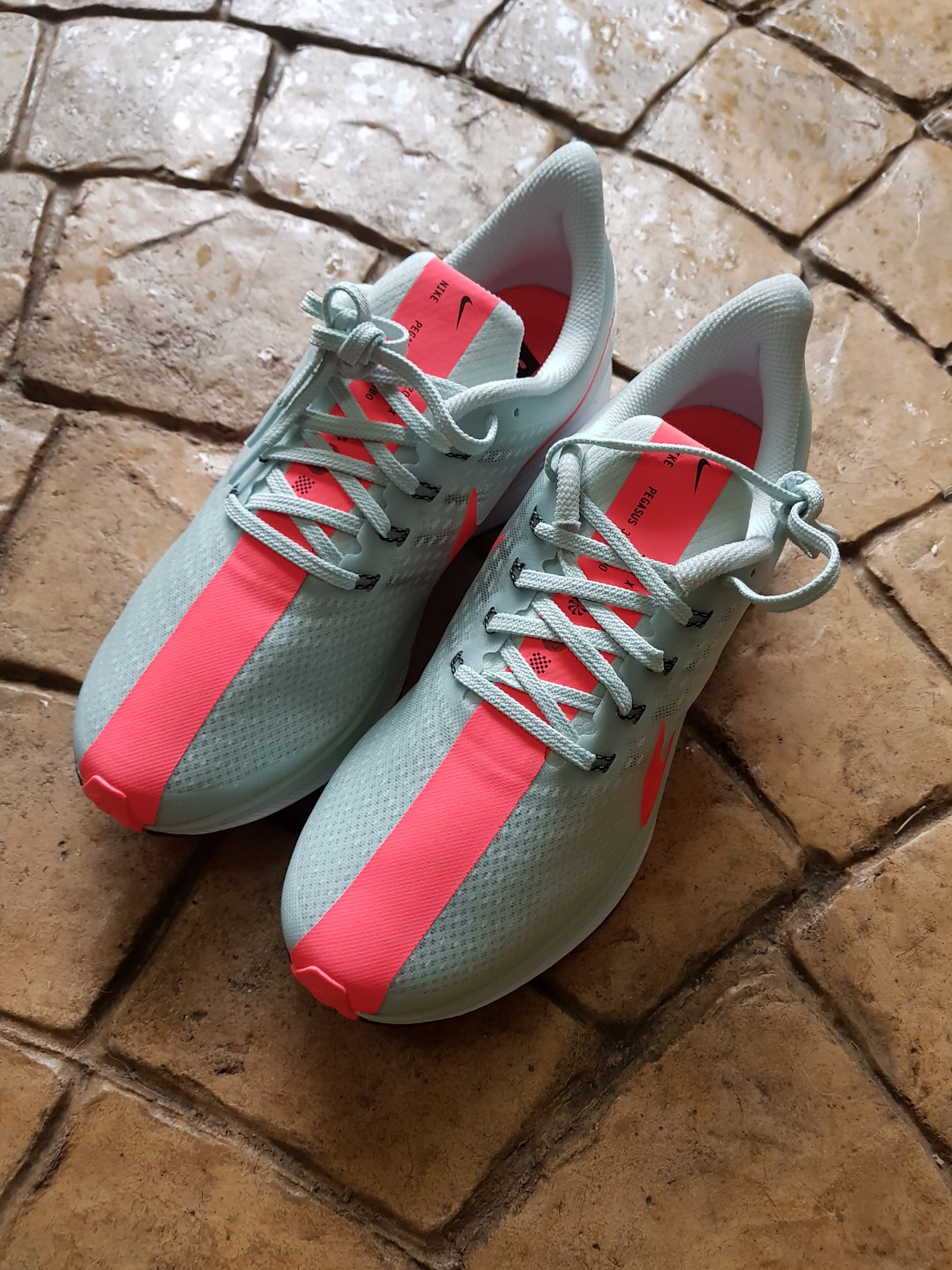 nike zoom pegasus turbo og