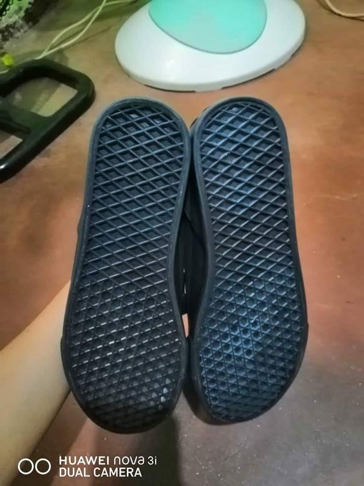 penshoppe shoes for female